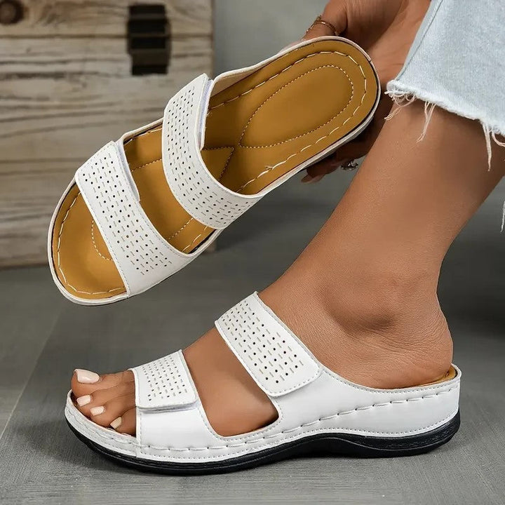 Cordelia | The Long-Distance Comfort Sandal