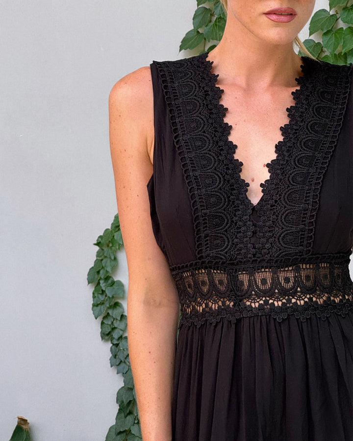 Mirna - Lace tank dress with V-neckline