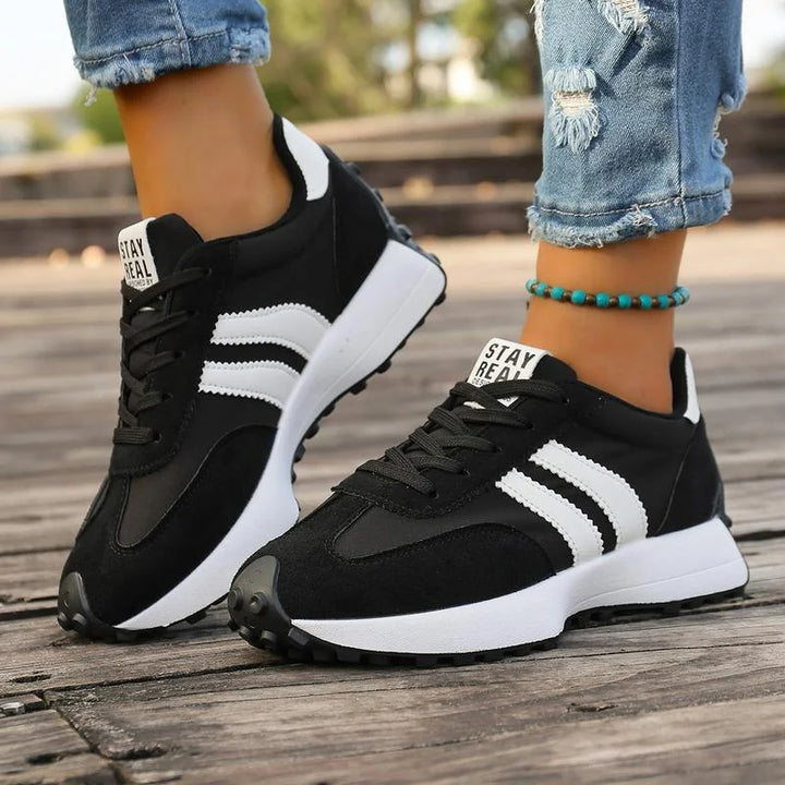 Ravi | Comfortable orthopedic sneakers.