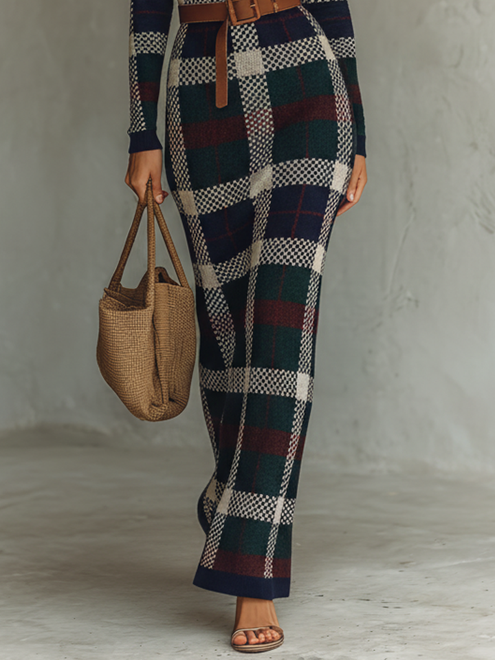 Women's Minimalist Check Knit Belted