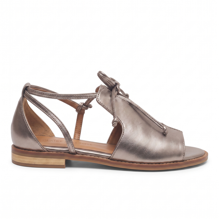 LILLIANA – STRAP-STYLE LEATHER SANDALS.